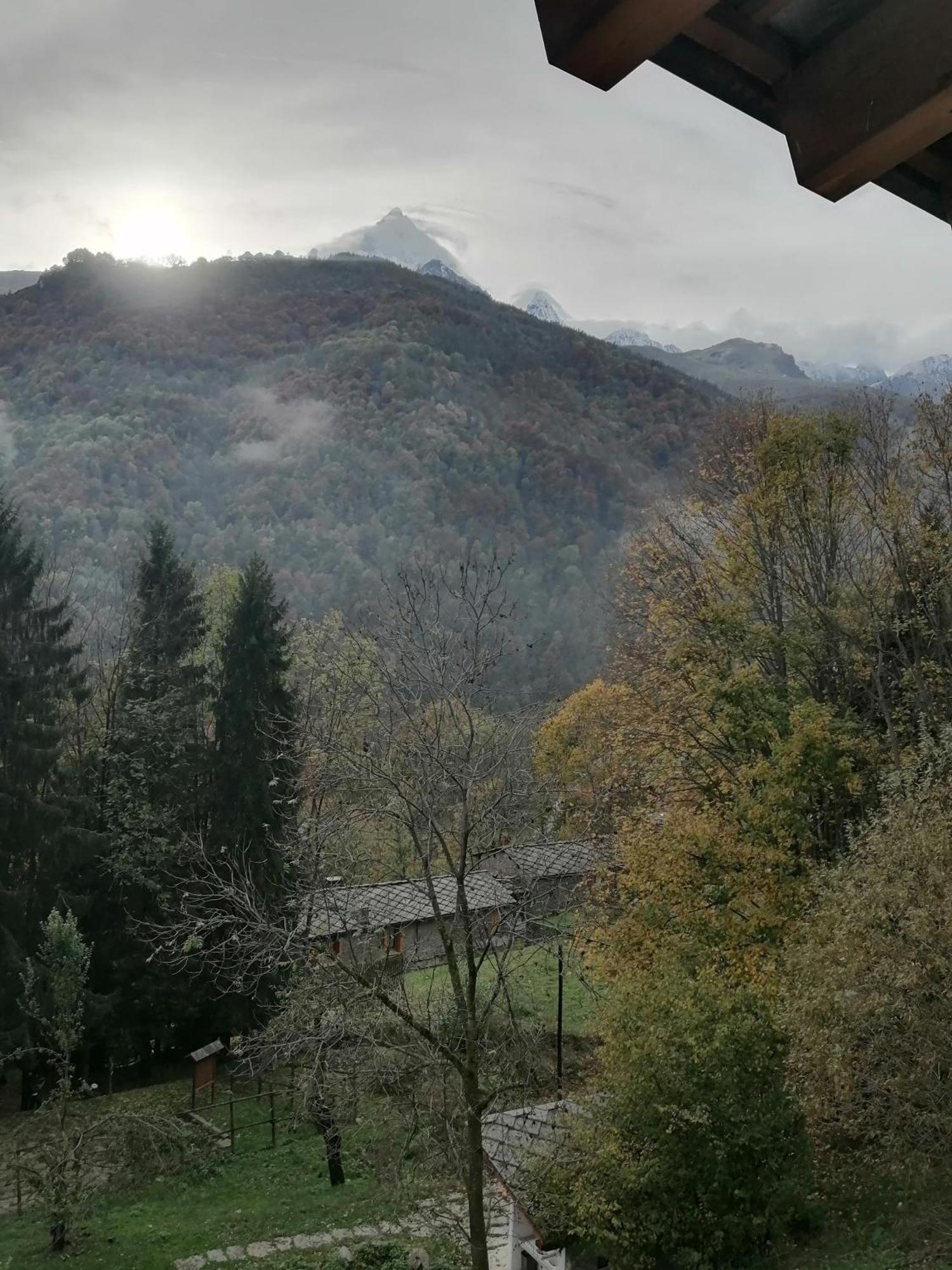 Hotel Rifugio Galaberna Ostana Exterior foto