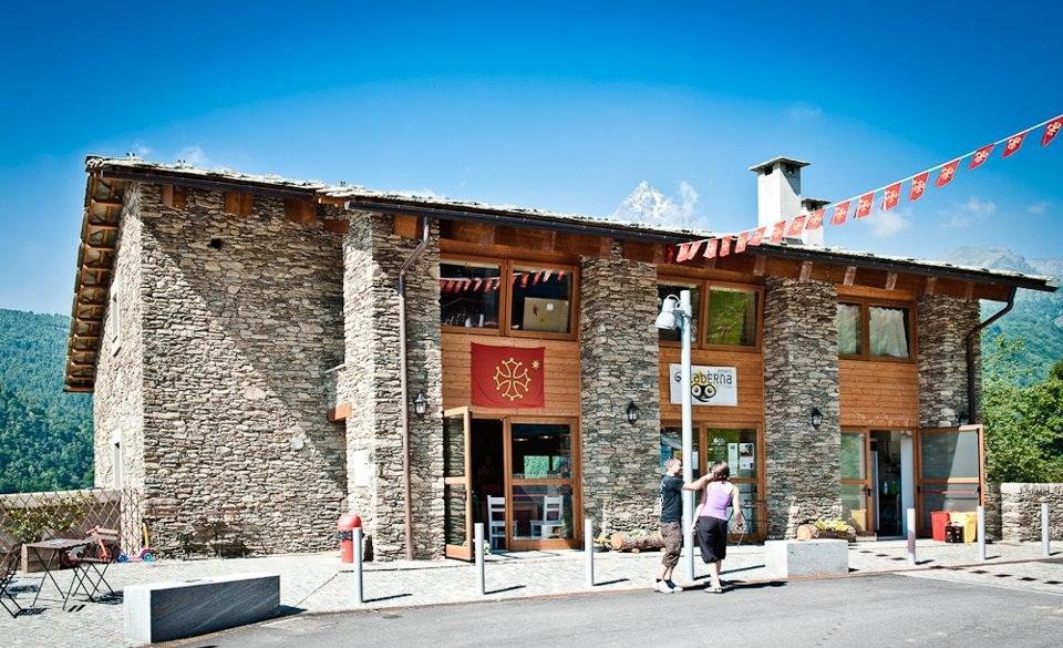 Hotel Rifugio Galaberna Ostana Exterior foto